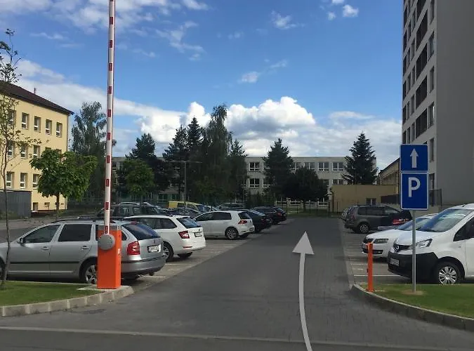 Rovna 7 Apartment *